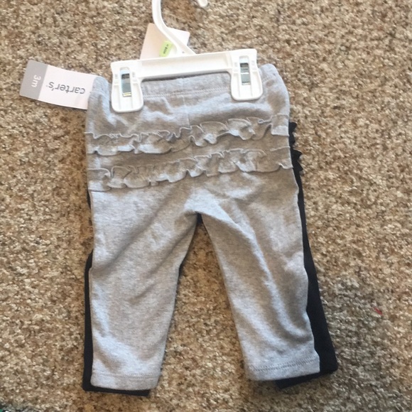 Ruffled baby leggings - Picture 2 of 2